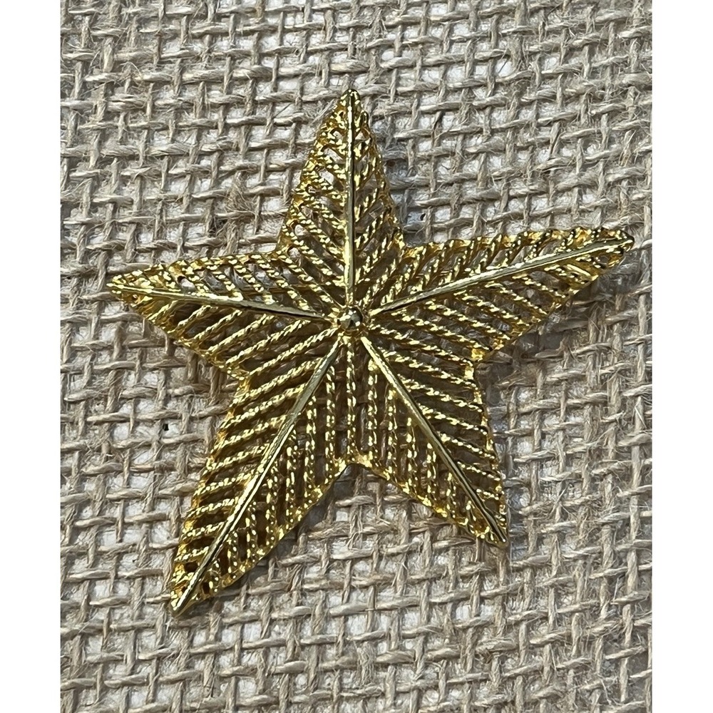 VTG Celestial Star Gold Tone Open Work Brooch Pendent Whimsygoth
